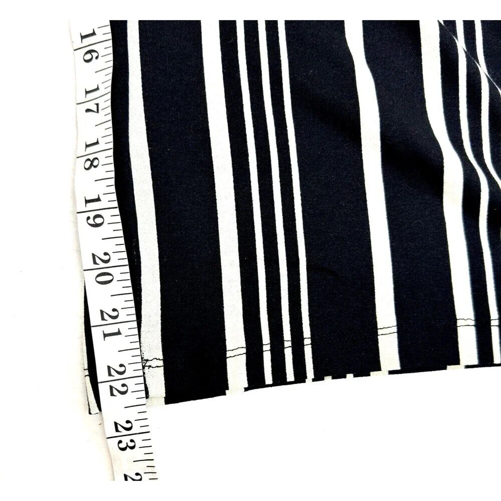 French Laundry Wide Leg Cropped Pants M Black & White Striped Elastic Waist